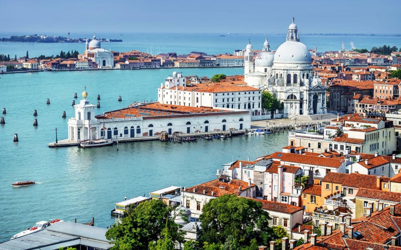 ホテルBella Venezia エクステリア 写真